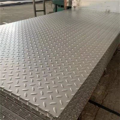 Plât Checkered Dur Di -staen 316L